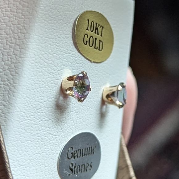 10k gold Mystic quartz earrings with appraisal - Picture 6 of 7